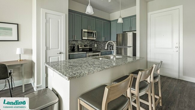 Photo - 18101 Point Lookout Dr Unit 421