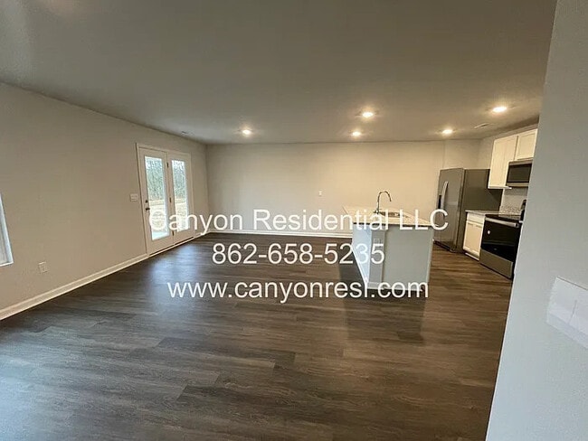 Photo - 122 Syd Rd