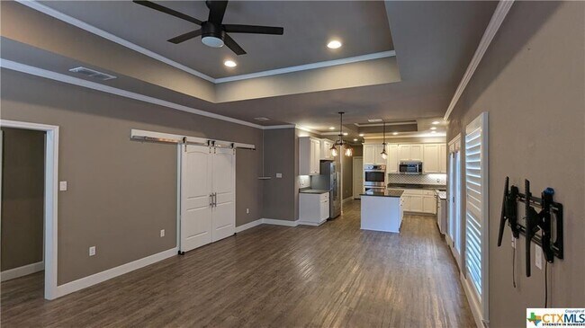 Photo - 1359 Dexters Pl