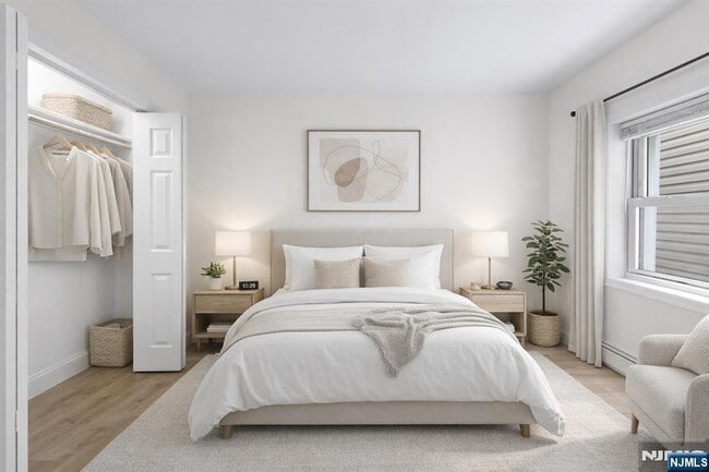 Photo - 676 Chestnut St Unit 1