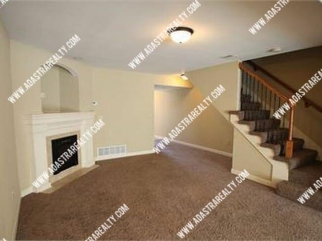 Photo - Beautiful Platte City Townhome-Available in APRIL!!