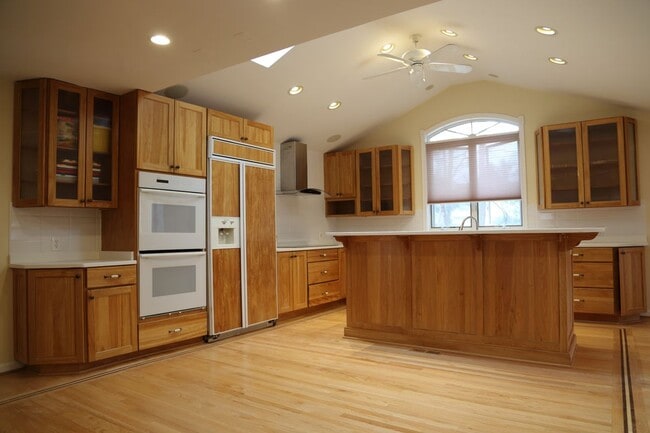 Photo - 11417 Beechgrove Ln