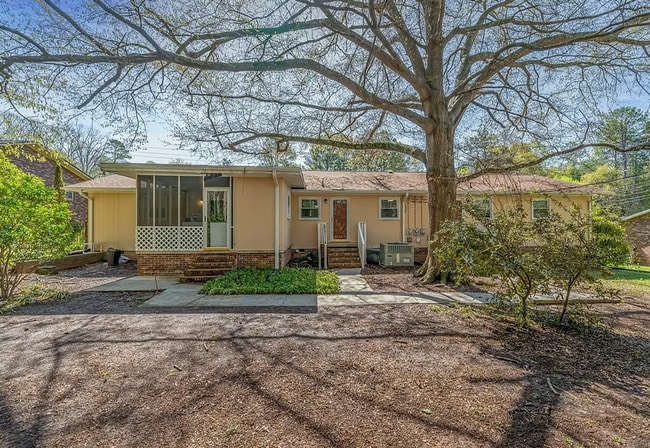 Photo - 2 Bedroom Units