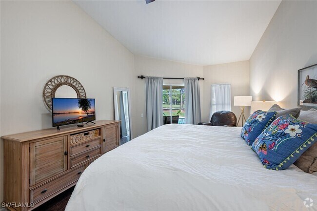 Building Photo - 641 St Andrews Blvd Unit 108-1 Rental