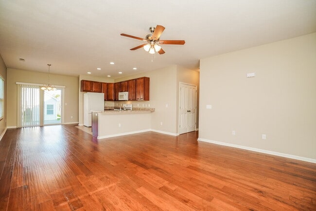 Photo - 4001 Blue Mountain Cir