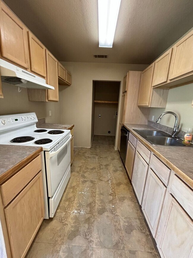 Photo - 8020 and 8022 Marydean Avenue Duplex Unit 8022 Marydean Avenue