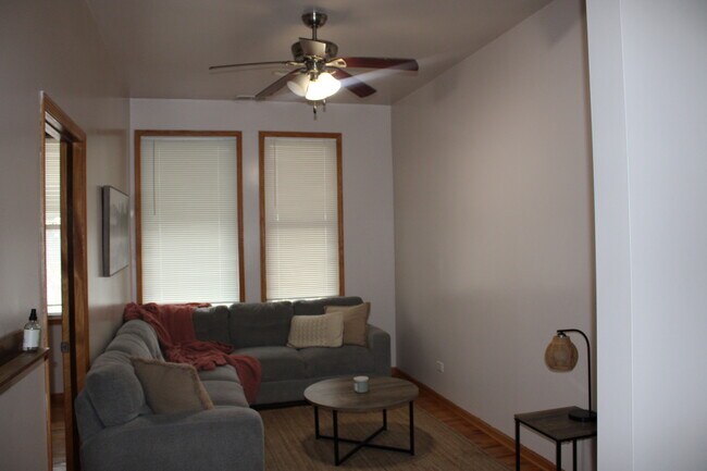 Photo - 2012 W 23rd St Unit 2nd Floor