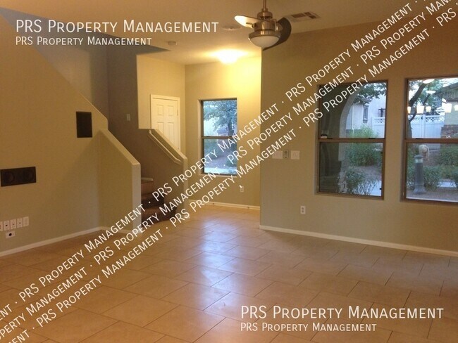 Photo - 1007 S Cheshire Ln