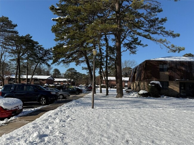 Photo - 55 Pinebrook Pl