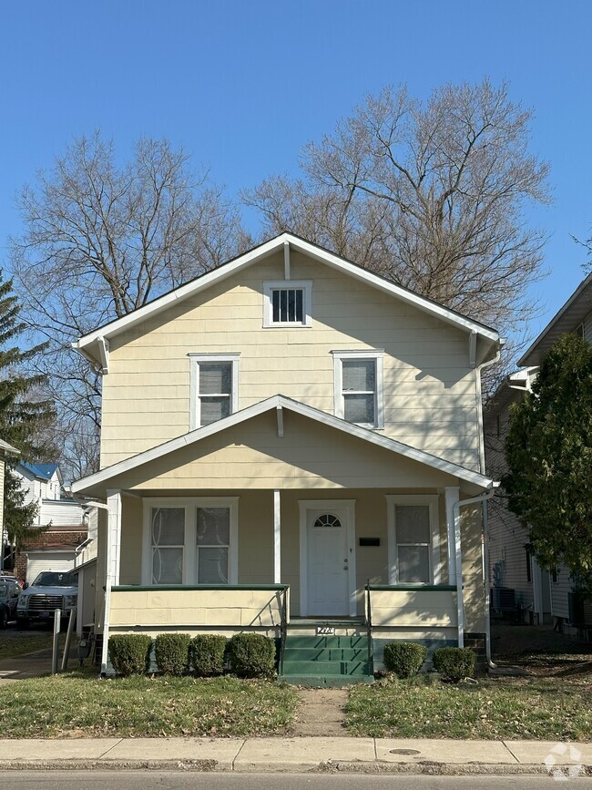 Building Photo - 218 W Union St Rental