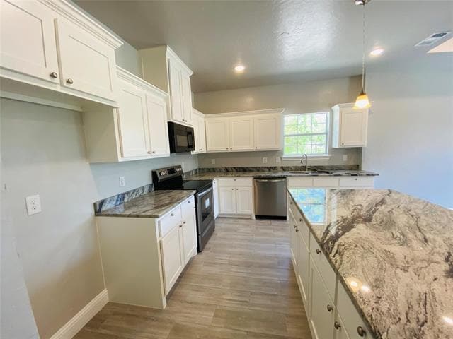 Photo - 4102 Gordon St