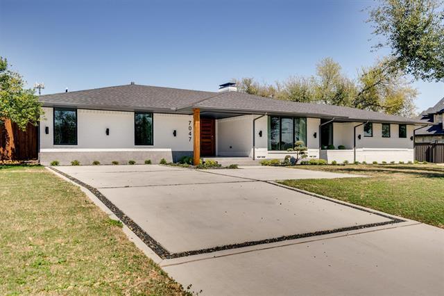 Photo - 7047 Royal Ln