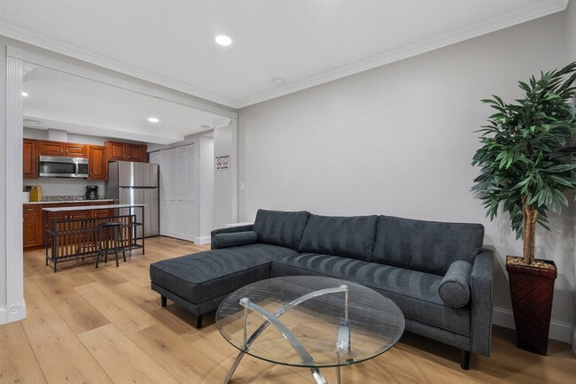 Building Photo - 3810 Nicholson St Unit SI ID1511069P