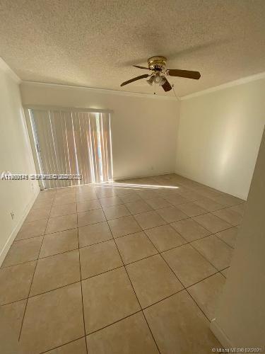 Photo - 8560 N Sherman Cir Unit 404
