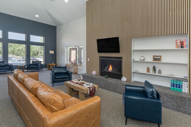 Mountain View Meadows | Club House - Mountain View Meadows