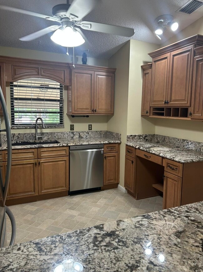 Photo - 3001 SE Aster Ln Unit 908