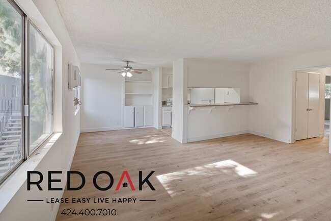 Photo - 10535 Lindley Ave Unidad 38