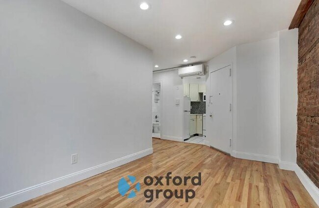 East 10th Street