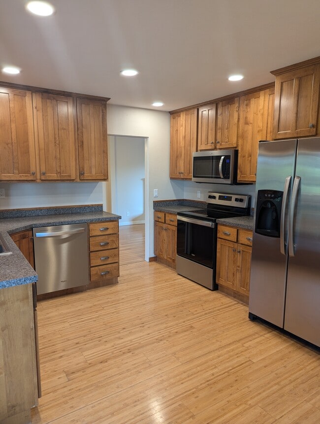 Photo - 2302 Garland Dr