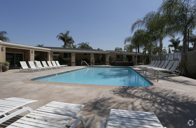 Photo - Palm Lodge Estates