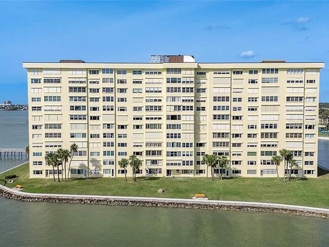 Photo - 4775 Cove Cir Unit 1002