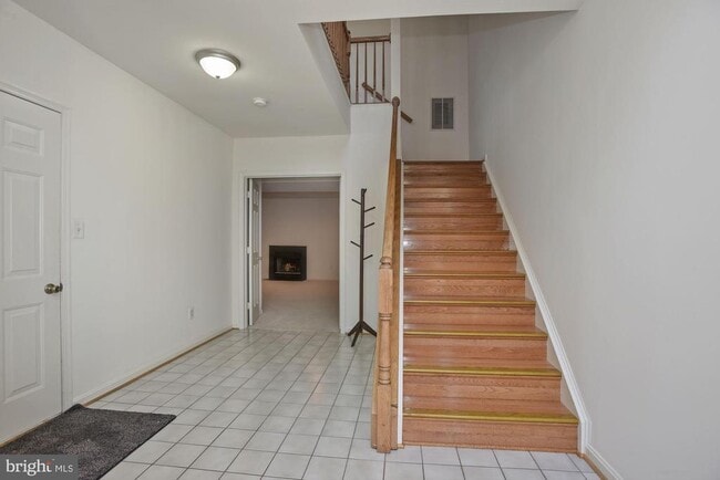 Photo - 4002 Rosemeade Dr