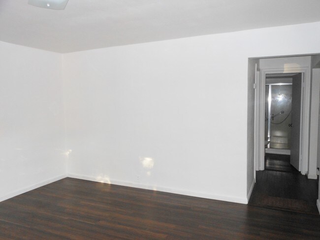 Photo - 1200 State St