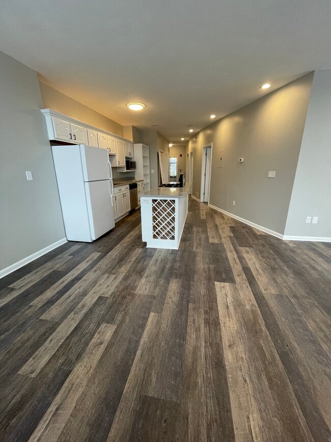 Photo - 1500 E Carson St Unidad 3rd Floor