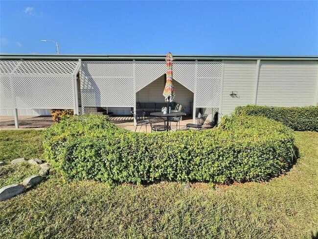 Photo - 667 Sugar Palm St