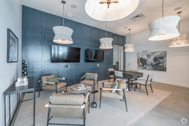 Clubhouse Seating