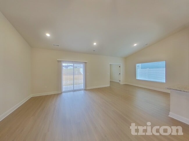 Photo - 7206 Jerimoth Dr