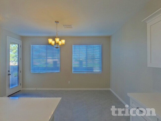 Photo - 1314 N Parkcrest