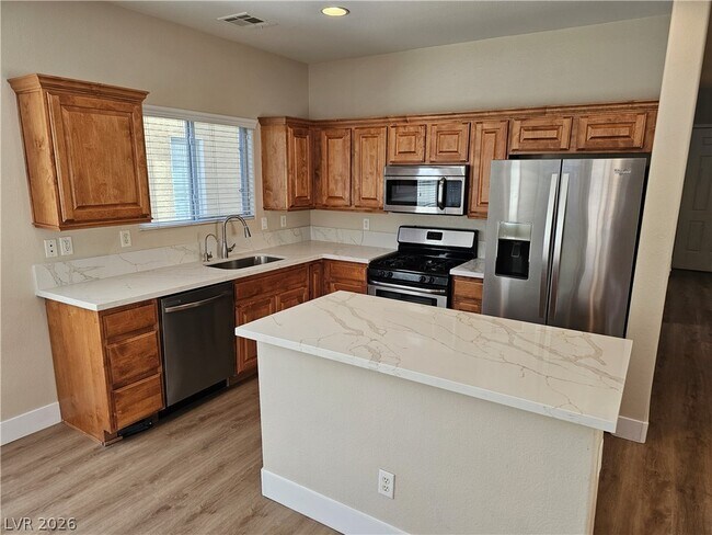 1018 Garnet Ridge Ct