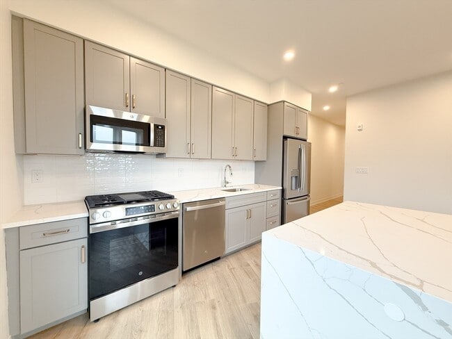 Photo - 500 Talbot Ave Unit 410