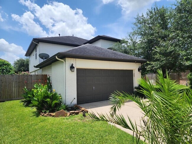 Building Photo - 16935 Jelly Park Stone Dr Rental