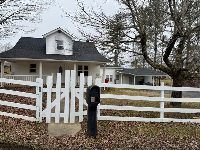 Building Photo - Four Bedroom House in Corbin, KY