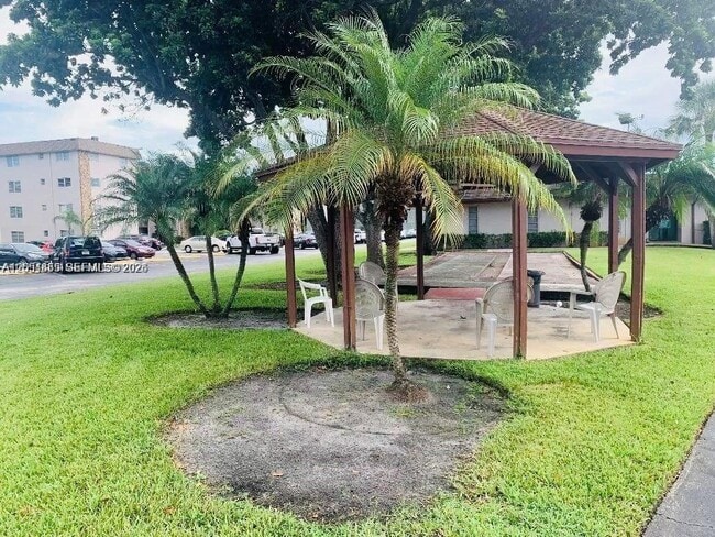 Photo - 2461 SW 82nd Ave Unit 306