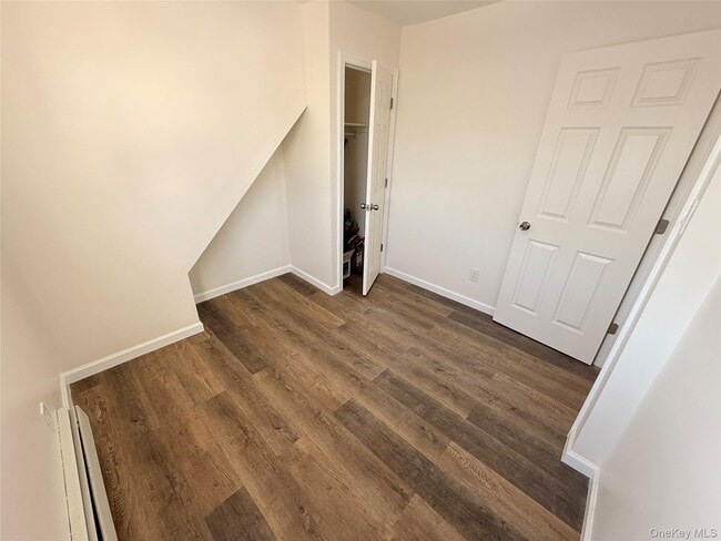 Photo - 351 Roquette Ave