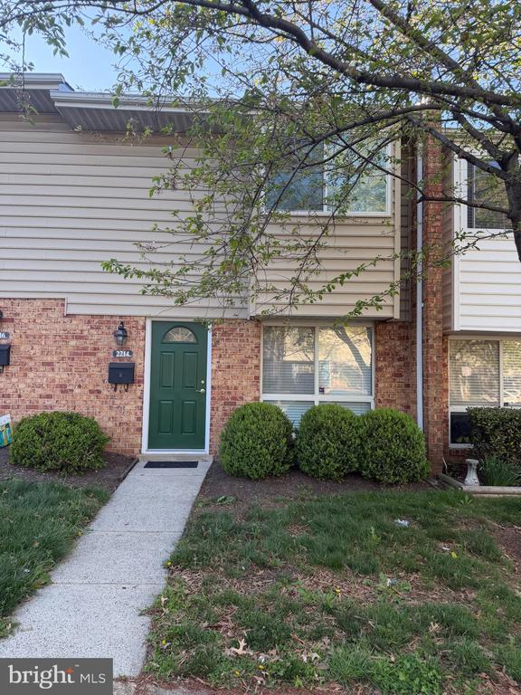 Photo - 2214 Jensen Pl