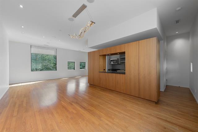 Photo - 4001 Bowser Ave Unit B