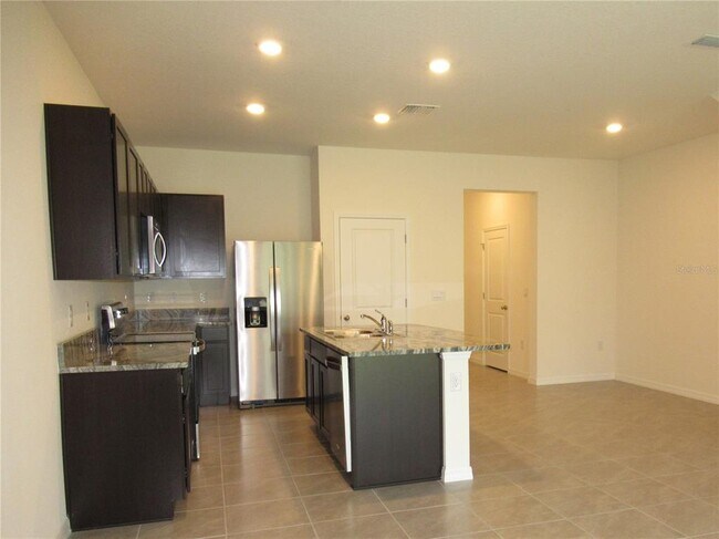 Photo - 33062 Frosted Clover Wy