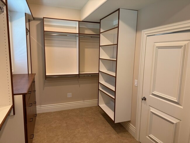 Photo - 4900 Marilyn Dr