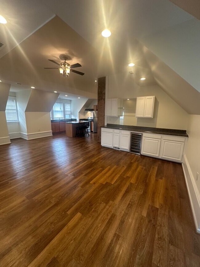 Photo - 15 Strathallan Park Unit 15 Strathallan-Apt 5