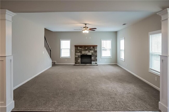 Photo - 1150 Red Bud Cir