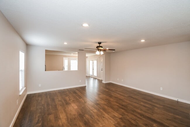 Photo - 2139 Fresco Dr