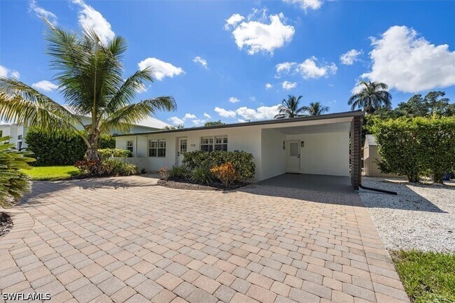 1236 13th Ave N