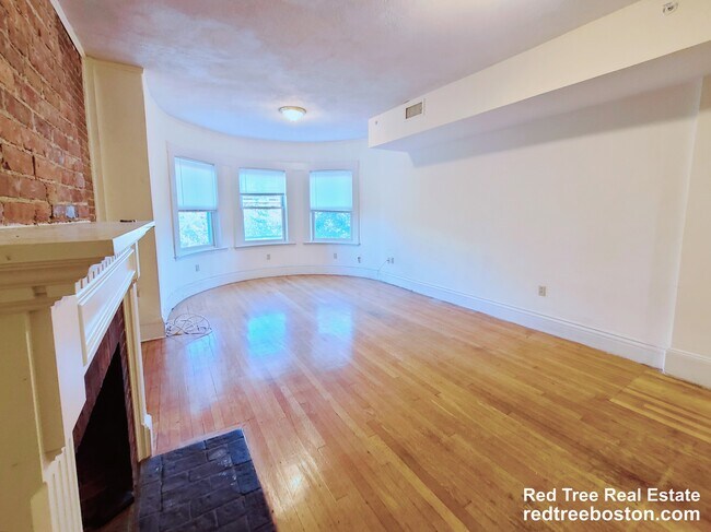 Photo - 1406 Beacon St Unit 2