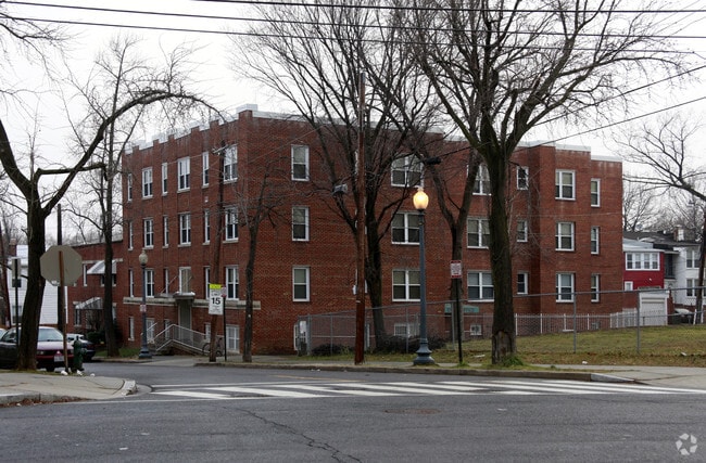 Victory Hills - Victory Hills Apartments