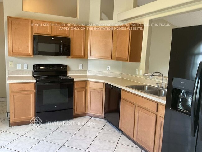 Photo - 1783 Tradewinds Ave SE