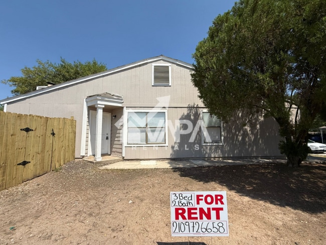 Building Photo - 4103 Sunrise Glade Dr Rental